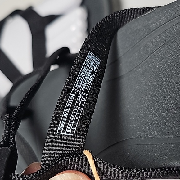 Teva Ascona Flip Flops Sandals Strappy Supportive Quick Drying Vegan Black 6 - Picture 11 of 11